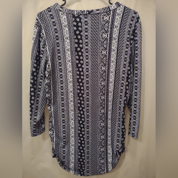 Kristin Nicole Women's Blouse Size L - Picture 4 of 4